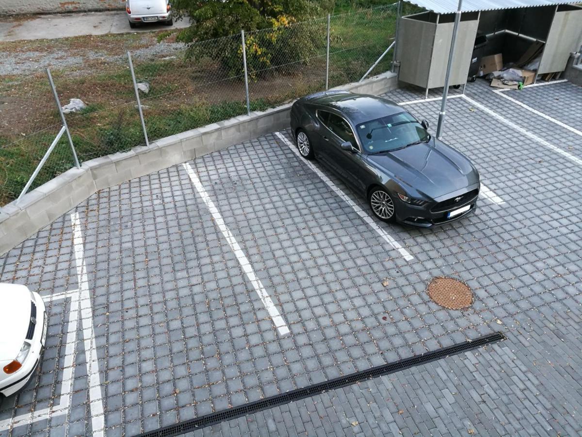 Bein Apartment With Parking Brno Zewnętrze zdjęcie